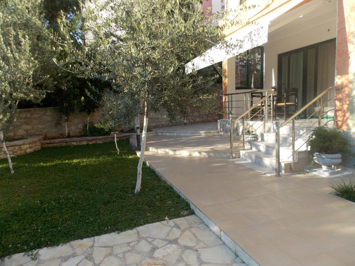 Elvin Apartments Sarandë Eksteriør bilde