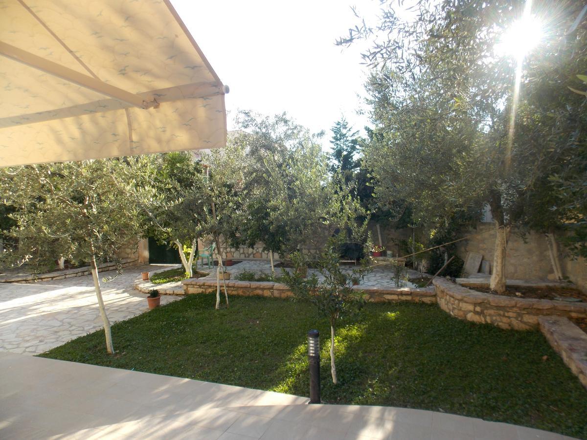 Elvin Apartments Sarandë Eksteriør bilde